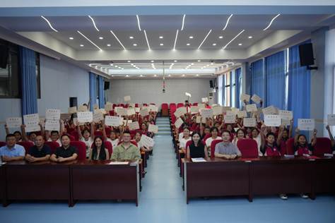 结营仪式大合照（2025年7月13日）王淏乐 摄